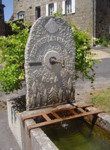 Fontaine de Saint-Jeures